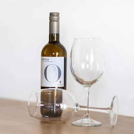 Vivianna's View Azolimnos