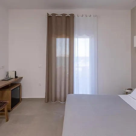 Vivianna's View Apartment Azolimnos